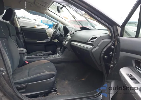 2016 Subaru Impreza 2.0I Premium z USA, uszkodzony, nr VIN JF1GPAB66G8268697